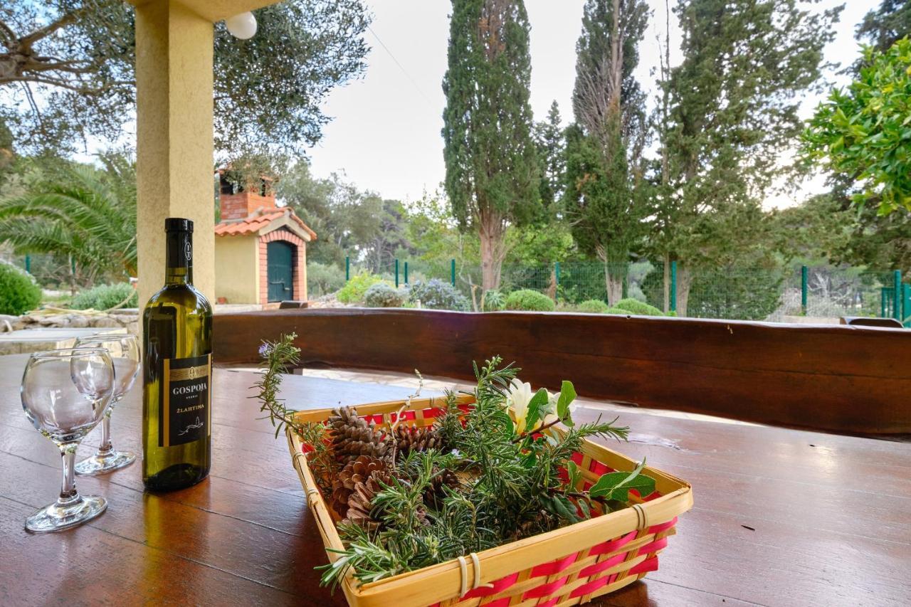 Willa Casa Aromatica Maria Mali Lošinj Zewnętrze zdjęcie